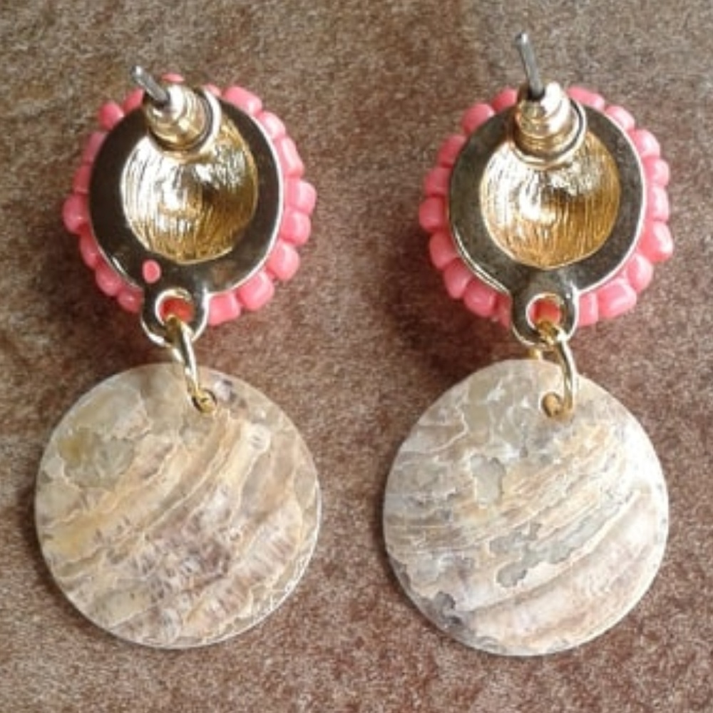 Shell And Bead Earrings - Picture 4 of 4